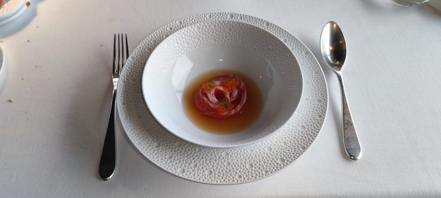 Trucha de Bedón en caldo primaveral